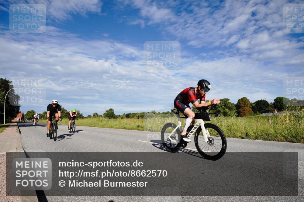 31.08.2025 - Elbe Triathlon Hamburg Michael Burmester http://msf.ph/oto/8662570 31.08.2025 09:24:04 Radfahren 185, 309, 436, 470, 481, 511, 695 meine-sportfotos.de