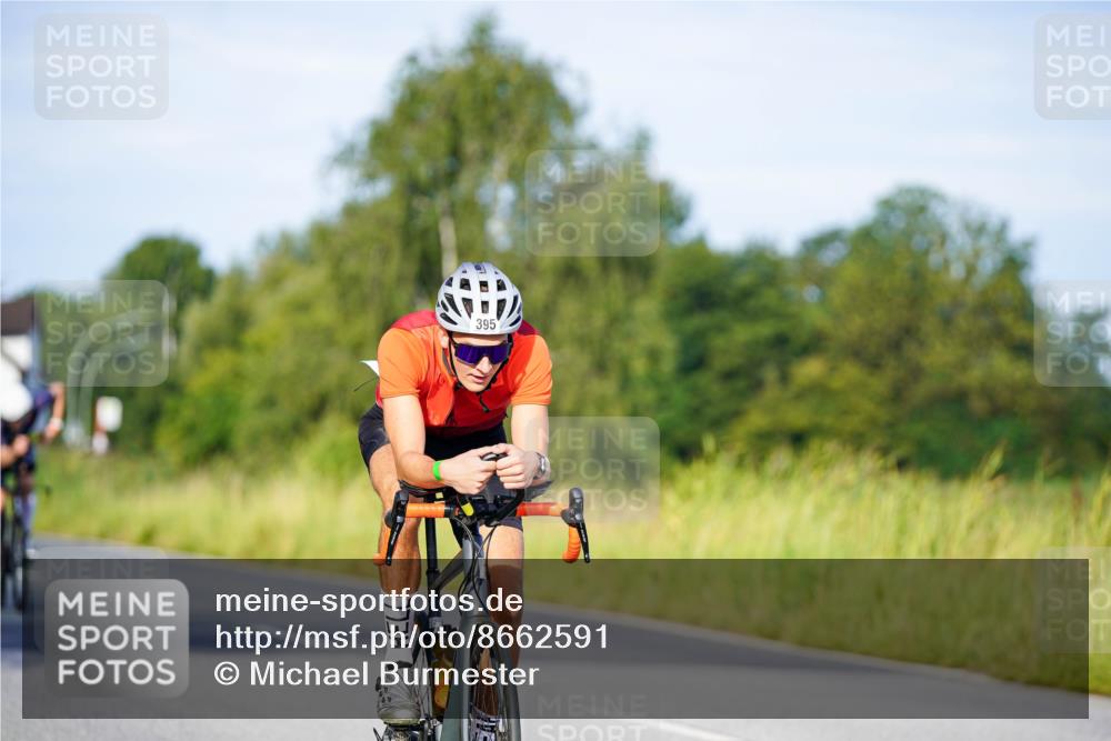 31.08.2025 - Elbe Triathlon Hamburg Michael Burmester http://msf.ph/oto/8662591 31.08.2025 09:11:14 Radfahren 395, 600 meine-sportfotos.de