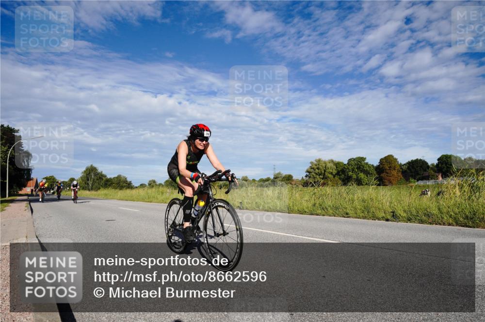 31.08.2025 - Elbe Triathlon Hamburg Michael Burmester http://msf.ph/oto/8662596 31.08.2025 09:24:23 Radfahren 233, 288, 418, 435, 454, 499, 653 meine-sportfotos.de