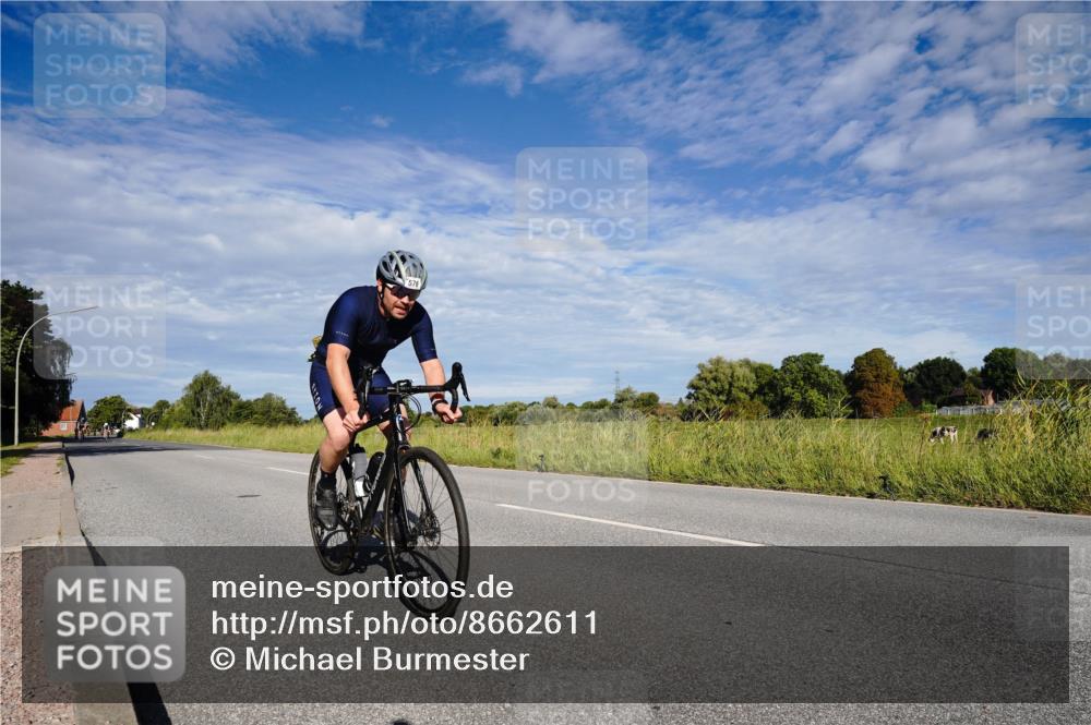 31.08.2025 - Elbe Triathlon Hamburg Michael Burmester http://msf.ph/oto/8662611 31.08.2025 09:24:34 Radfahren 180, 267, 417, 576 meine-sportfotos.de