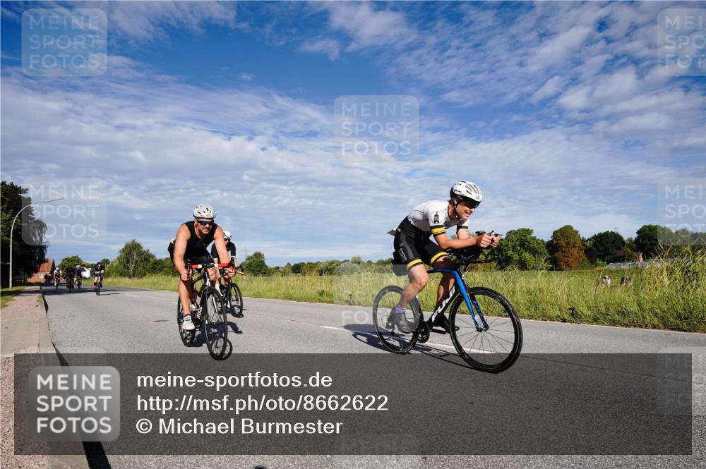 31.08.2025 - Elbe Triathlon Hamburg Michael Burmester http://msf.ph/oto/8662622 31.08.2025 09:24:49 Radfahren 239, 260, 351, 373, 403, 456, 457, 597, 627, 638 meine-sportfotos.de