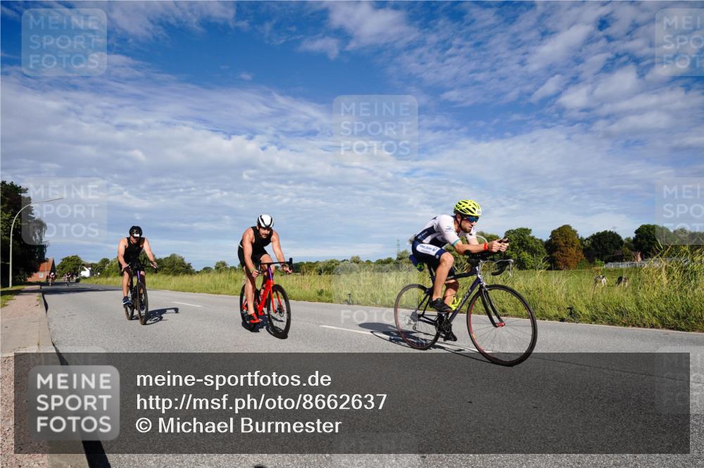 31.08.2025 - Elbe Triathlon Hamburg Michael Burmester http://msf.ph/oto/8662637 31.08.2025 09:24:58 Radfahren 171, 260, 265, 477, 548, 659 meine-sportfotos.de