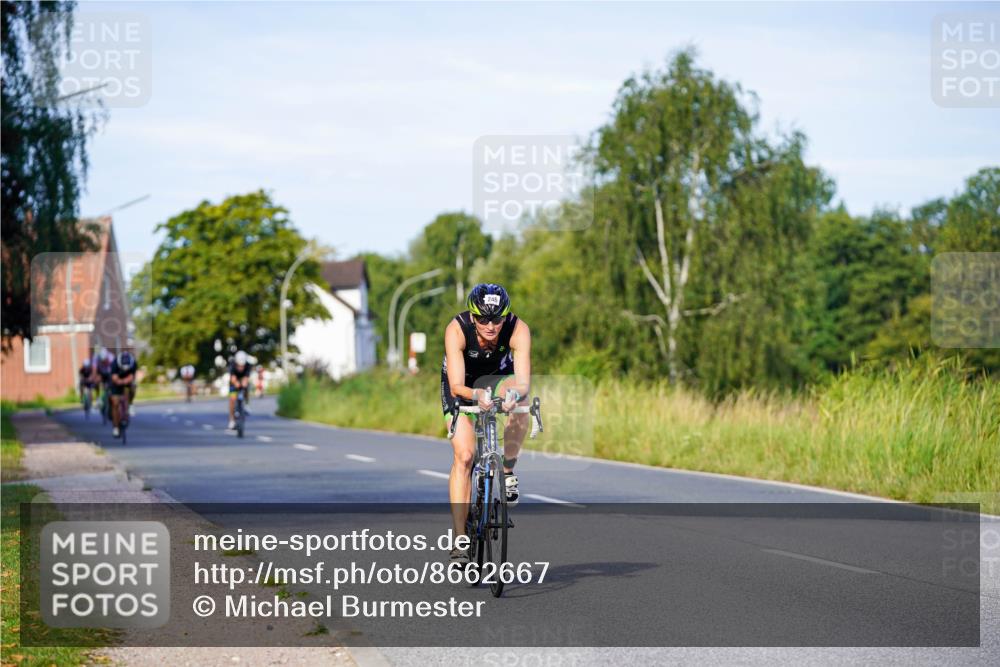 31.08.2025 - Elbe Triathlon Hamburg Michael Burmester http://msf.ph/oto/8662667 31.08.2025 09:11:47 Radfahren 233, 246, 318, 348, 445 meine-sportfotos.de