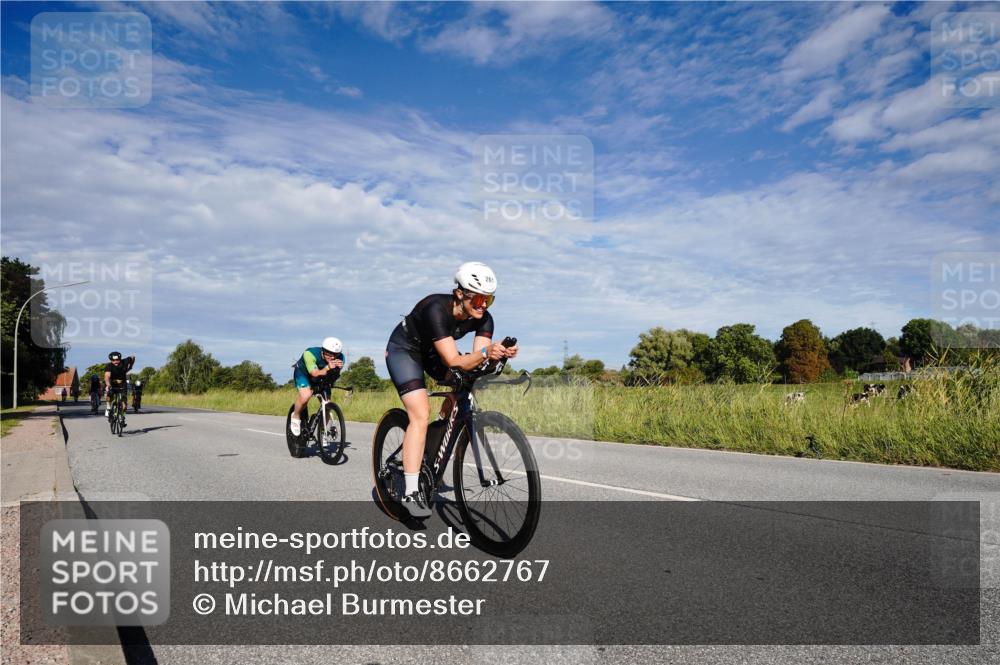 31.08.2025 - Elbe Triathlon Hamburg Michael Burmester http://msf.ph/oto/8662767 31.08.2025 09:26:47 Radfahren 183, 221, 261, 506, 601, 608, 615, 631, 643 meine-sportfotos.de