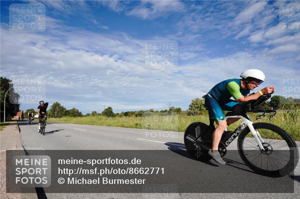 31.08.2025 - Elbe Triathlon Hamburg Michael Burmester http://msf.ph/oto/8662771 31.08.2025 09:26:48 Radfahren 183, 221, 261, 266, 506, 601, 608, 631, 643 meine-sportfotos.de
