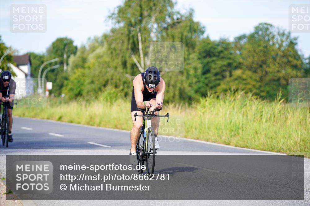 31.08.2025 - Elbe Triathlon Hamburg Michael Burmester http://msf.ph/oto/8662781 31.08.2025 09:12:23 Radfahren 179, 261, 368, 389, 424 meine-sportfotos.de