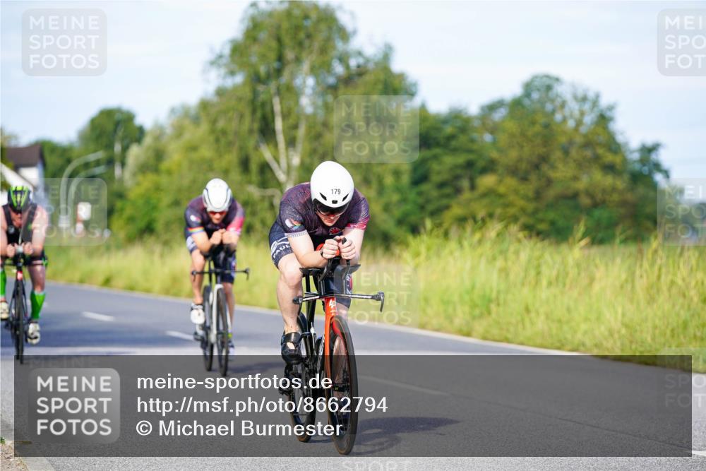 31.08.2025 - Elbe Triathlon Hamburg Michael Burmester http://msf.ph/oto/8662794 31.08.2025 09:12:30 Radfahren 174, 179, 266, 311 meine-sportfotos.de