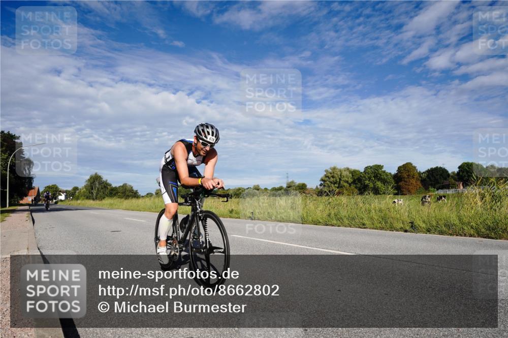31.08.2025 - Elbe Triathlon Hamburg Michael Burmester http://msf.ph/oto/8662802 31.08.2025 09:27:20 Radfahren 278, 563, 605, 678 meine-sportfotos.de