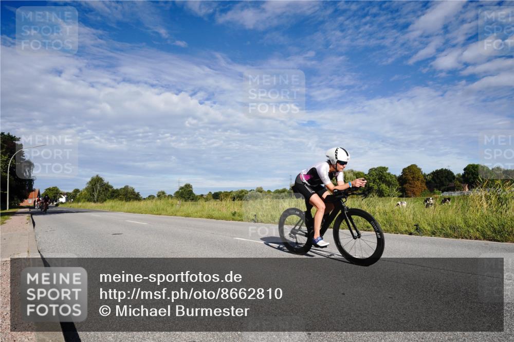 31.08.2025 - Elbe Triathlon Hamburg Michael Burmester http://msf.ph/oto/8662810 31.08.2025 09:27:29 Radfahren 247, 299, 321, 385, 563, 623 meine-sportfotos.de