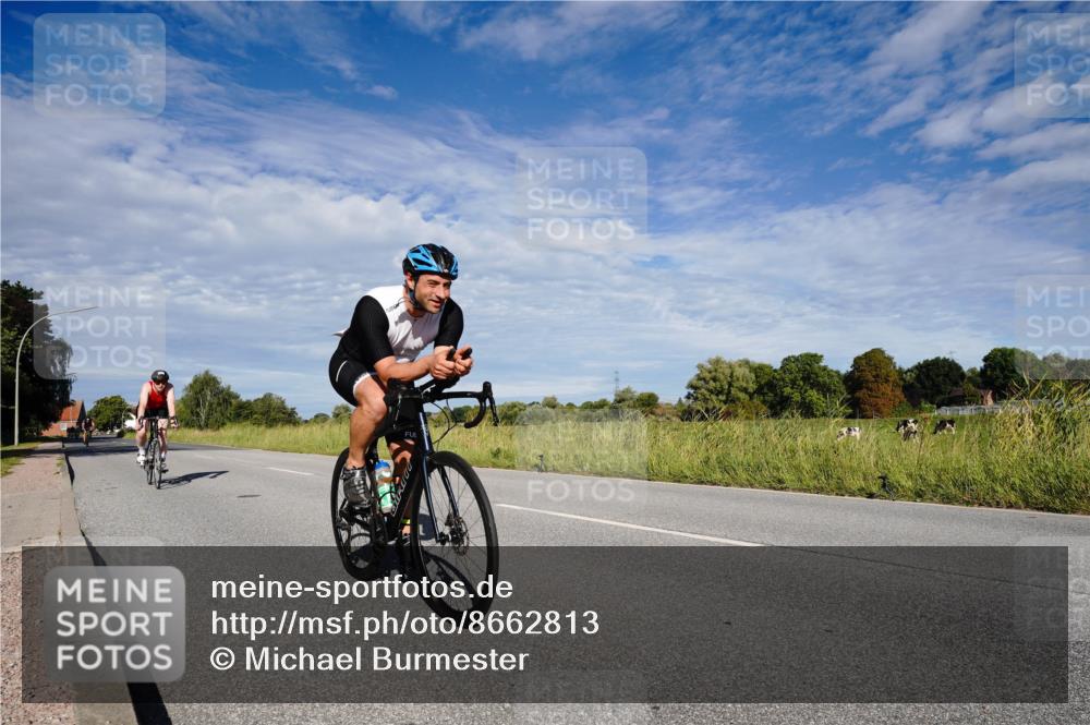 31.08.2025 - Elbe Triathlon Hamburg Michael Burmester http://msf.ph/oto/8662813 31.08.2025 09:27:32 Radfahren 299, 321, 354, 385, 623 meine-sportfotos.de