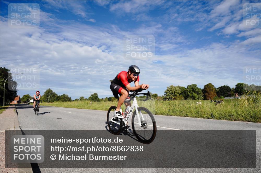 31.08.2025 - Elbe Triathlon Hamburg Michael Burmester http://msf.ph/oto/8662838 31.08.2025 09:28:04 Radfahren 333, 383, 610, 630 meine-sportfotos.de