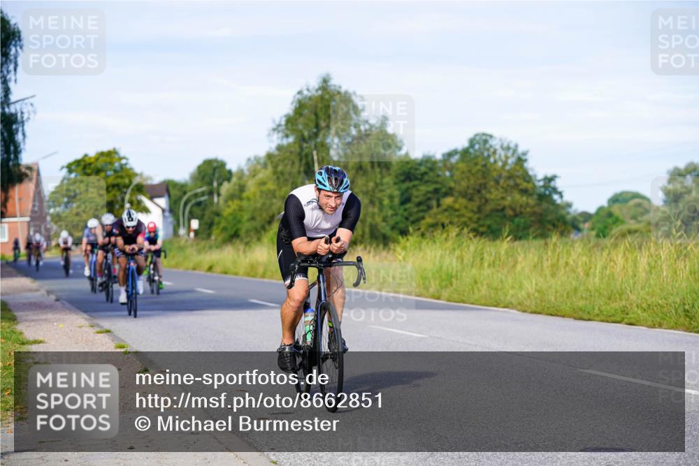 31.08.2025 - Elbe Triathlon Hamburg Michael Burmester http://msf.ph/oto/8662851 31.08.2025 09:12:55 Radfahren 175, 223, 247, 269, 278, 316, 385, 434 meine-sportfotos.de