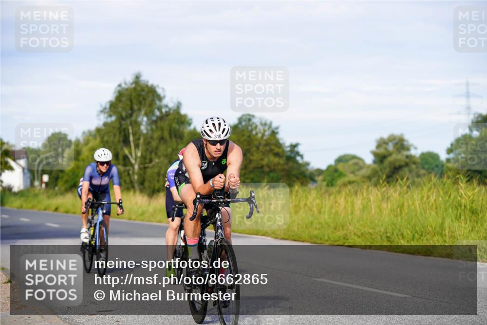 31.08.2025 - Elbe Triathlon Hamburg Michael Burmester http://msf.ph/oto/8662865 31.08.2025 09:12:58 Radfahren 175, 247, 269, 278, 281, 316, 324, 385, 434 meine-sportfotos.de