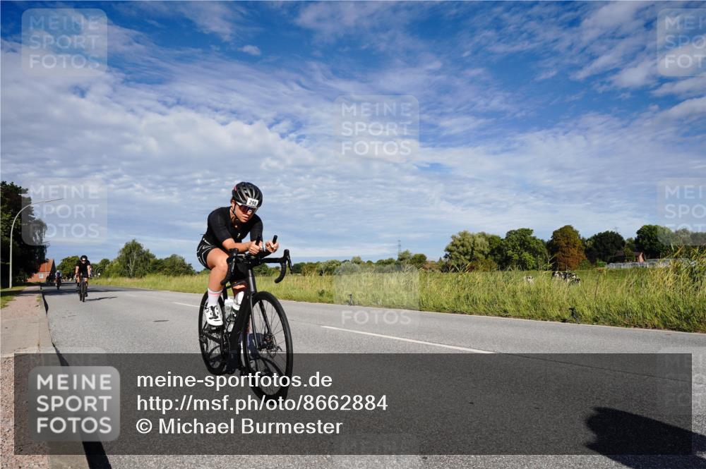 31.08.2025 - Elbe Triathlon Hamburg Michael Burmester http://msf.ph/oto/8662884 31.08.2025 09:28:46 Radfahren 274, 282, 298, 361, 466, 519, 723 meine-sportfotos.de
