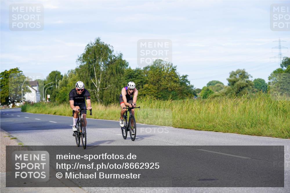31.08.2025 - Elbe Triathlon Hamburg Michael Burmester http://msf.ph/oto/8662925 31.08.2025 09:13:09 Radfahren 268, 286, 298, 507, 514 meine-sportfotos.de