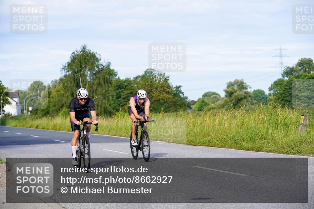 31.08.2025 - Elbe Triathlon Hamburg Michael Burmester http://msf.ph/oto/8662927 31.08.2025 09:13:09 Radfahren 268, 286, 298, 507, 514 meine-sportfotos.de