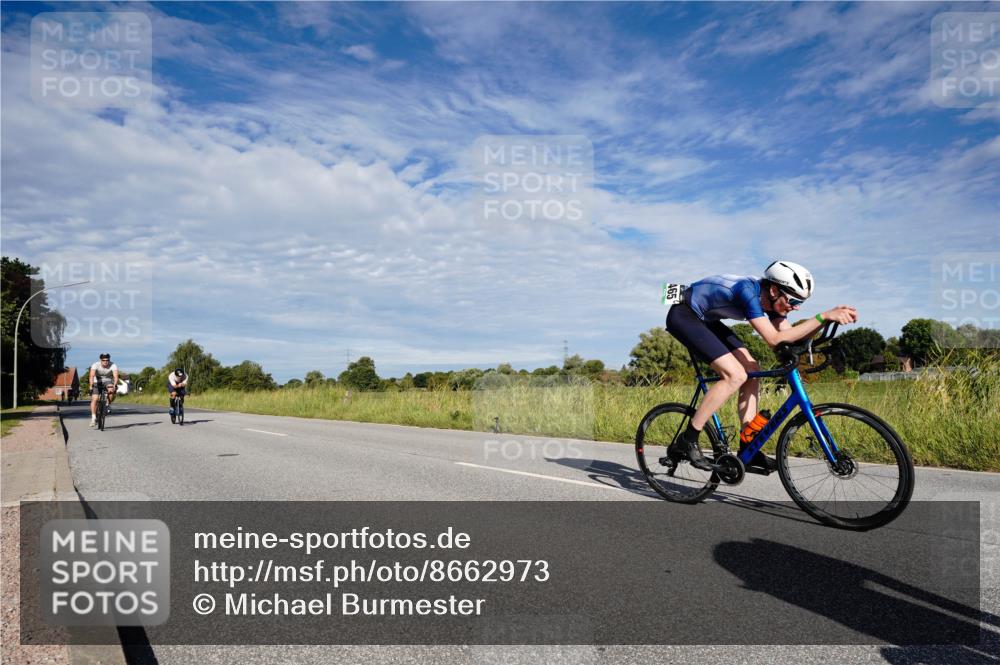 31.08.2025 - Elbe Triathlon Hamburg Michael Burmester http://msf.ph/oto/8662973 31.08.2025 09:30:20 Radfahren 170, 213, 343, 400, 465, 469, 534 meine-sportfotos.de