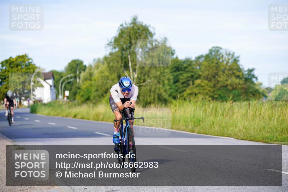 31.08.2025 - Elbe Triathlon Hamburg Michael Burmester http://msf.ph/oto/8662983 31.08.2025 09:13:33 Radfahren 259, 292, 345, 355, 393 meine-sportfotos.de