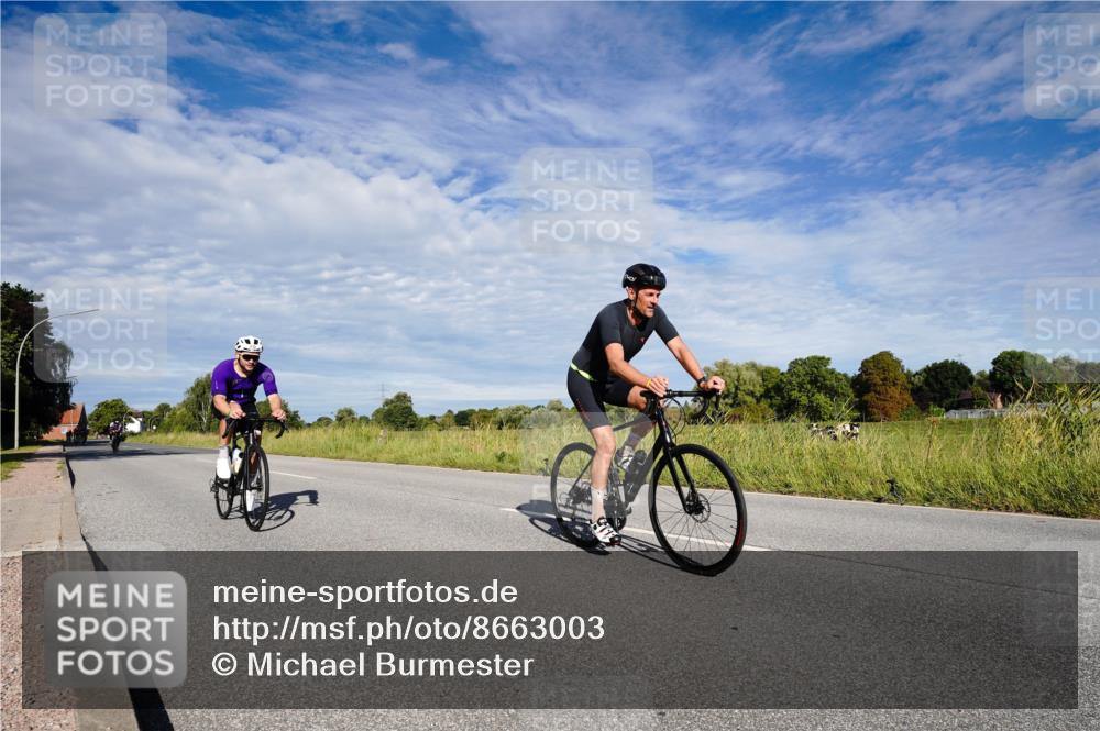 31.08.2025 - Elbe Triathlon Hamburg Michael Burmester http://msf.ph/oto/8663003 31.08.2025 09:30:47 Radfahren 192, 332, 378, 413, 476, 602, 684, 756 meine-sportfotos.de