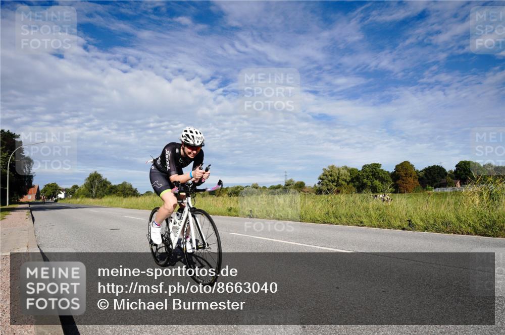 31.08.2025 - Elbe Triathlon Hamburg Michael Burmester http://msf.ph/oto/8663040 31.08.2025 09:31:14 Radfahren 290, 607 meine-sportfotos.de