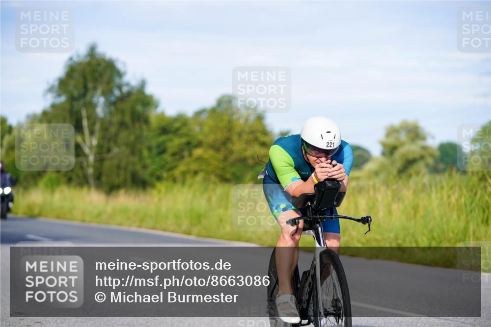 31.08.2025 - Elbe Triathlon Hamburg Michael Burmester http://msf.ph/oto/8663086 31.08.2025 09:14:02 Radfahren 210, 221, 282, 305, 360, 519, 551, 554 meine-sportfotos.de