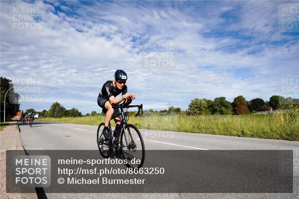 31.08.2025 - Elbe Triathlon Hamburg Michael Burmester http://msf.ph/oto/8663250 31.08.2025 09:34:52 Radfahren 375, 422, 440, 441, 537, 568, 606, 727 meine-sportfotos.de