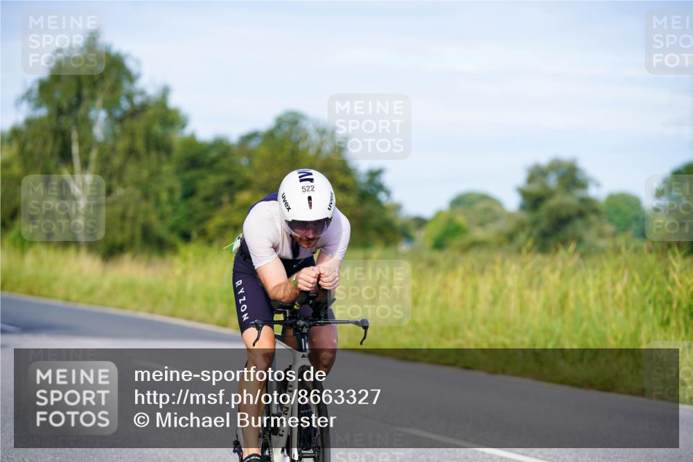 31.08.2025 - Elbe Triathlon Hamburg Michael Burmester http://msf.ph/oto/8663327 31.08.2025 09:15:53 Radfahren 469, 522 meine-sportfotos.de