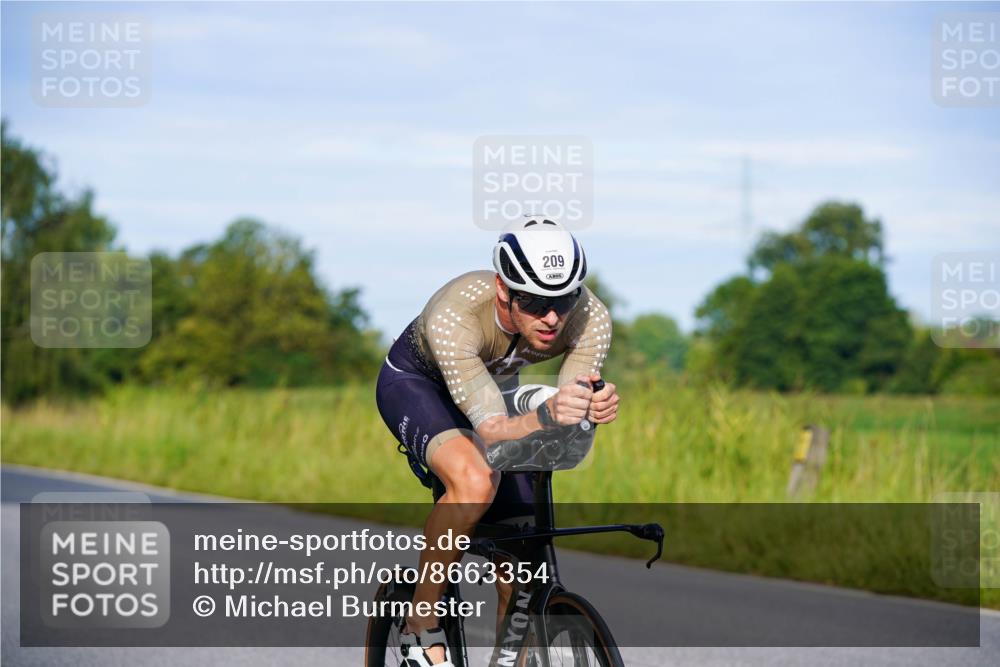 31.08.2025 - Elbe Triathlon Hamburg Michael Burmester http://msf.ph/oto/8663354 31.08.2025 09:16:06 Radfahren 176, 200, 209, 213, 232, 238, 528, 535 meine-sportfotos.de