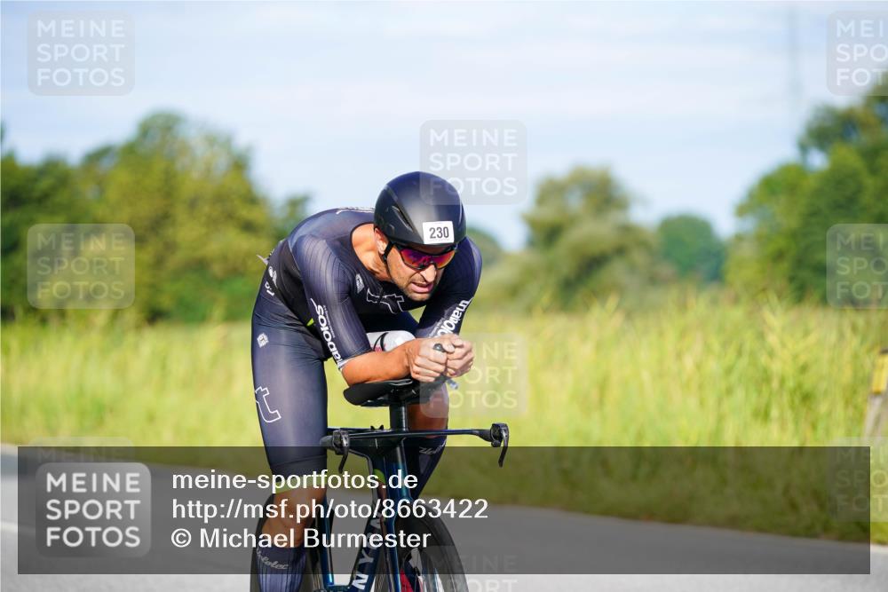 31.08.2025 - Elbe Triathlon Hamburg Michael Burmester http://msf.ph/oto/8663422 31.08.2025 09:16:50 Radfahren 220, 230, 315, 380 meine-sportfotos.de