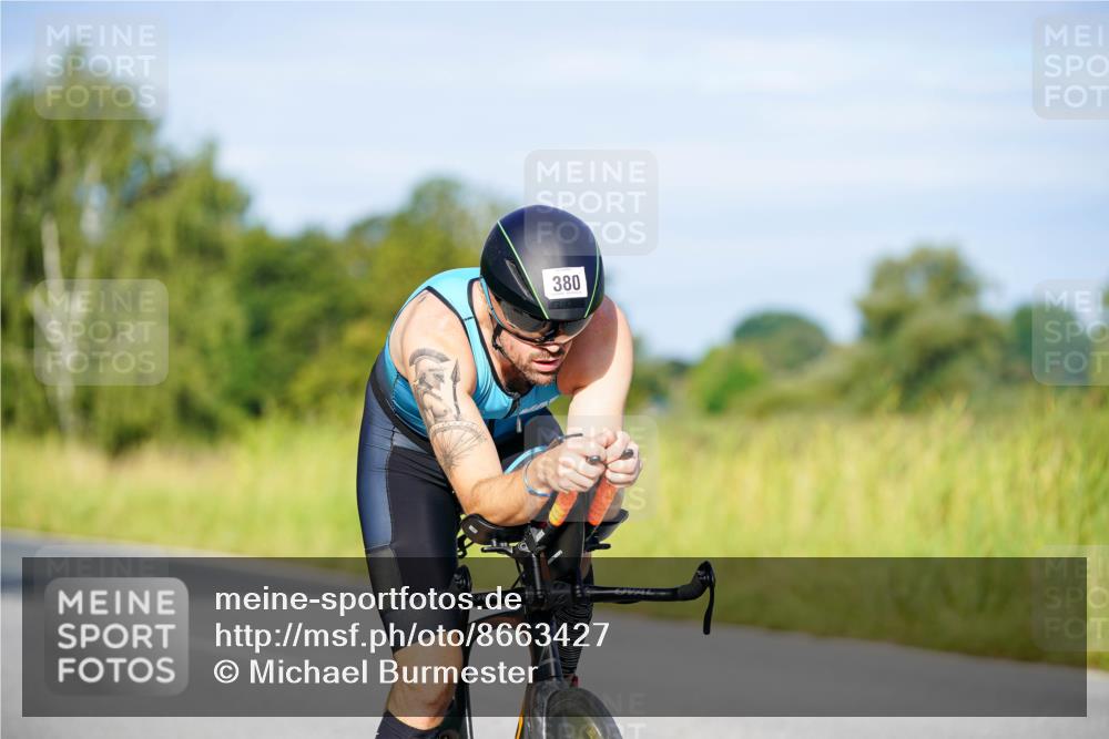 31.08.2025 - Elbe Triathlon Hamburg Michael Burmester http://msf.ph/oto/8663427 31.08.2025 09:16:53 Radfahren 220, 230, 380 meine-sportfotos.de