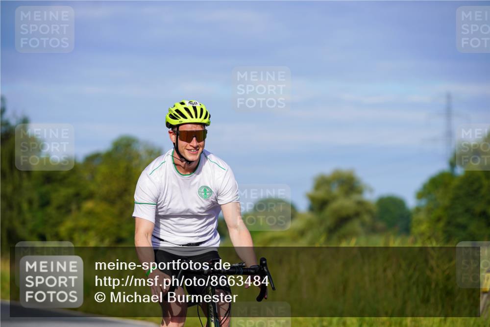 31.08.2025 - Elbe Triathlon Hamburg Michael Burmester http://msf.ph/oto/8663484 31.08.2025 09:17:27 Radfahren 365, 480 meine-sportfotos.de