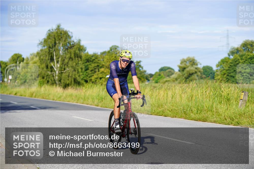 31.08.2025 - Elbe Triathlon Hamburg Michael Burmester http://msf.ph/oto/8663499 31.08.2025 09:17:37 Radfahren 407, 420, 504 meine-sportfotos.de
