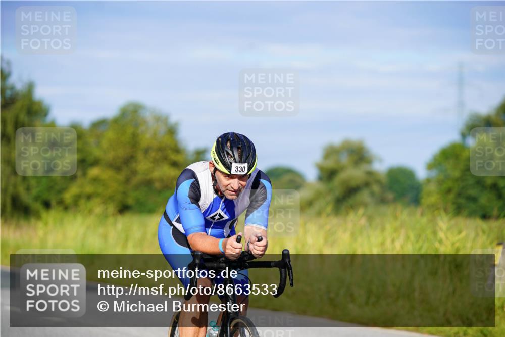 31.08.2025 - Elbe Triathlon Hamburg Michael Burmester http://msf.ph/oto/8663533 31.08.2025 09:17:54 Radfahren 184, 244, 284, 330, 382, 476 meine-sportfotos.de