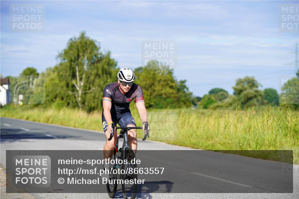 31.08.2025 - Elbe Triathlon Hamburg Michael Burmester http://msf.ph/oto/8663557 31.08.2025 09:17:58 Radfahren 184, 244, 382, 476 meine-sportfotos.de