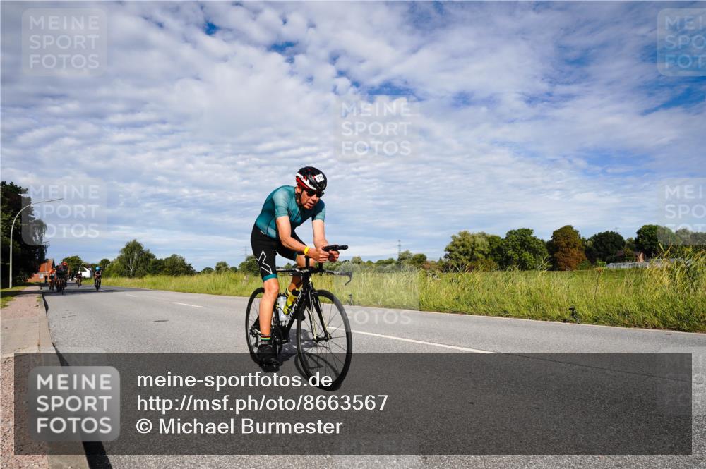 31.08.2025 - Elbe Triathlon Hamburg Michael Burmester http://msf.ph/oto/8663567 31.08.2025 09:39:27 Radfahren 366, 478, 500, 511, 662, 687, 724, 745, 775 meine-sportfotos.de