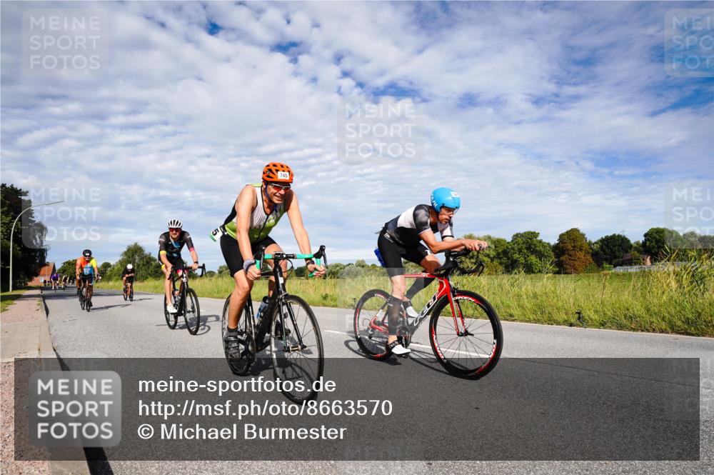 31.08.2025 - Elbe Triathlon Hamburg Michael Burmester http://msf.ph/oto/8663570 31.08.2025 09:39:30 Radfahren 346, 366, 478, 500, 511, 662, 687, 724, 745, 775 meine-sportfotos.de