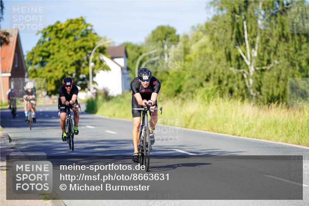 31.08.2025 - Elbe Triathlon Hamburg Michael Burmester http://msf.ph/oto/8663631 31.08.2025 09:18:47 Radfahren 369, 447, 531, 633 meine-sportfotos.de