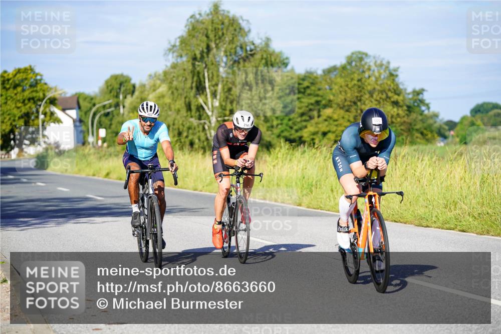 31.08.2025 - Elbe Triathlon Hamburg Michael Burmester http://msf.ph/oto/8663660 31.08.2025 09:19:01 Radfahren 214, 219, 410, 483, 505 meine-sportfotos.de