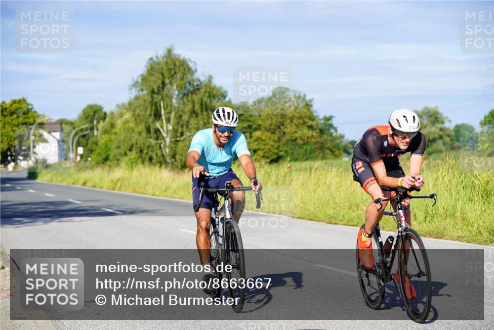 31.08.2025 - Elbe Triathlon Hamburg Michael Burmester http://msf.ph/oto/8663667 31.08.2025 09:19:02 Radfahren 214, 219, 410, 483, 505 meine-sportfotos.de