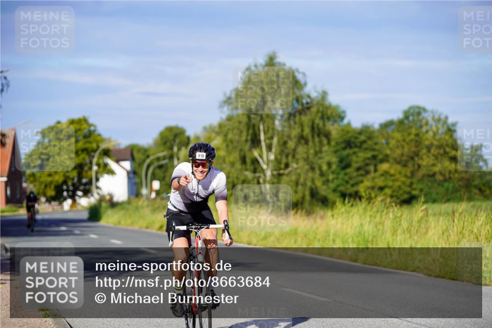 31.08.2025 - Elbe Triathlon Hamburg Michael Burmester http://msf.ph/oto/8663684 31.08.2025 09:19:07 Radfahren 410, 450 meine-sportfotos.de