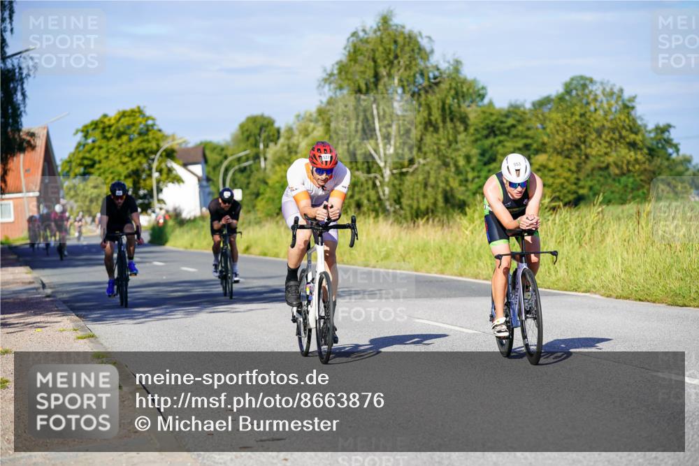 31.08.2025 - Elbe Triathlon Hamburg Michael Burmester http://msf.ph/oto/8663876 31.08.2025 09:20:54 Radfahren 372, 458, 482, 537, 553 meine-sportfotos.de
