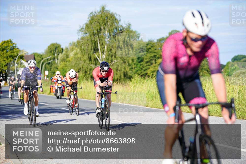 31.08.2025 - Elbe Triathlon Hamburg Michael Burmester http://msf.ph/oto/8663898 31.08.2025 09:21:01 Radfahren 187, 257, 372, 428, 439, 455, 464, 516, 530, 545, 655 meine-sportfotos.de