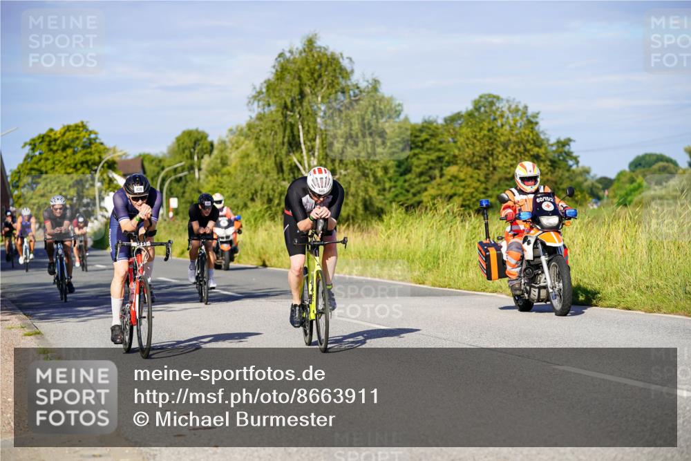 31.08.2025 - Elbe Triathlon Hamburg Michael Burmester http://msf.ph/oto/8663911 31.08.2025 09:21:03 Radfahren 187, 257, 372, 428, 439, 441, 455, 464, 516, 530, 545, 655 meine-sportfotos.de