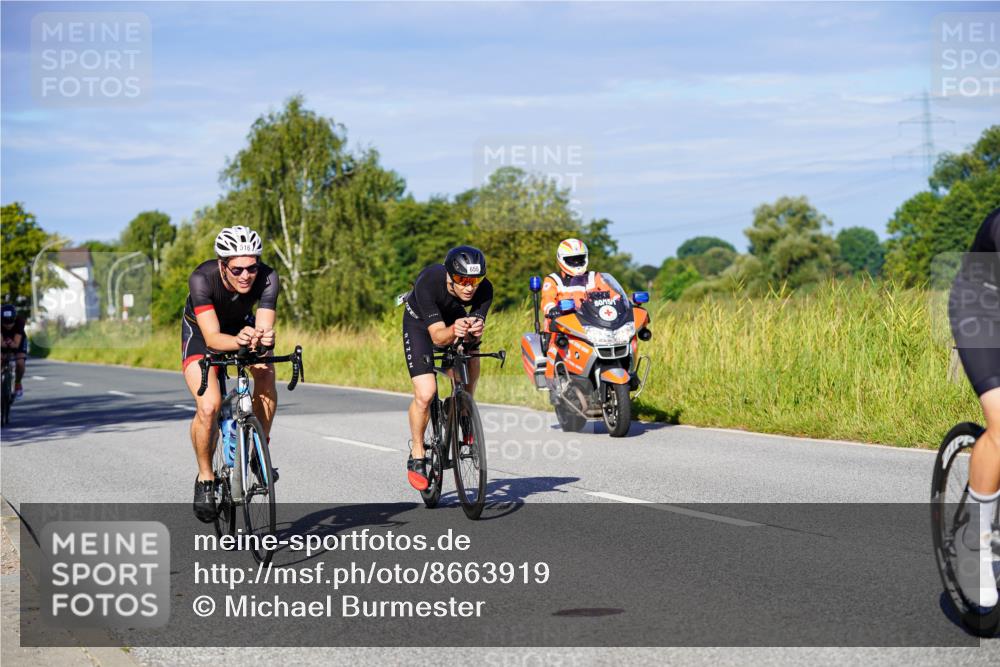31.08.2025 - Elbe Triathlon Hamburg Michael Burmester http://msf.ph/oto/8663919 31.08.2025 09:21:05 Radfahren 187, 207, 257, 375, 428, 439, 441, 455, 464, 516, 530, 545, 655 meine-sportfotos.de