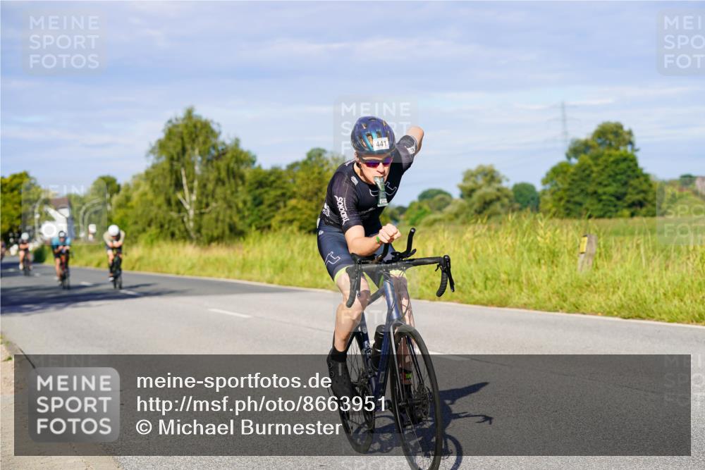 31.08.2025 - Elbe Triathlon Hamburg Michael Burmester http://msf.ph/oto/8663951 31.08.2025 09:21:09 Radfahren 207, 215, 257, 313, 375, 388, 428, 441 meine-sportfotos.de
