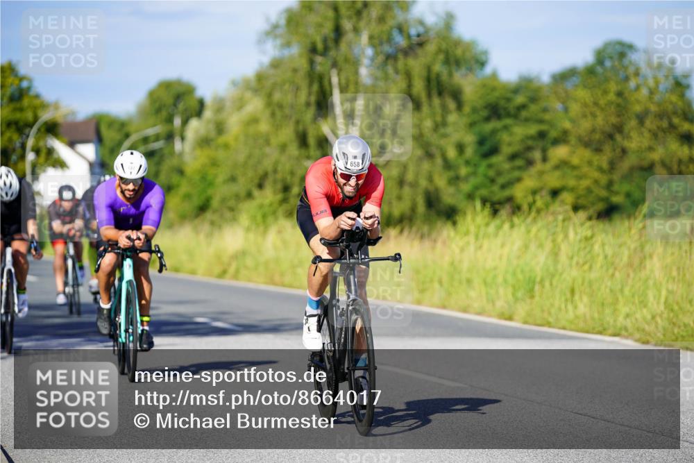 31.08.2025 - Elbe Triathlon Hamburg Michael Burmester http://msf.ph/oto/8664017 31.08.2025 09:21:42 Radfahren 229, 255, 272, 276, 300, 412, 468, 492, 658 meine-sportfotos.de