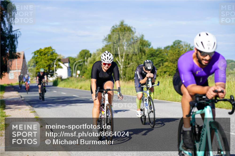 31.08.2025 - Elbe Triathlon Hamburg Michael Burmester http://msf.ph/oto/8664024 31.08.2025 09:21:44 Radfahren 229, 255, 272, 276, 300, 412, 468, 492, 658 meine-sportfotos.de