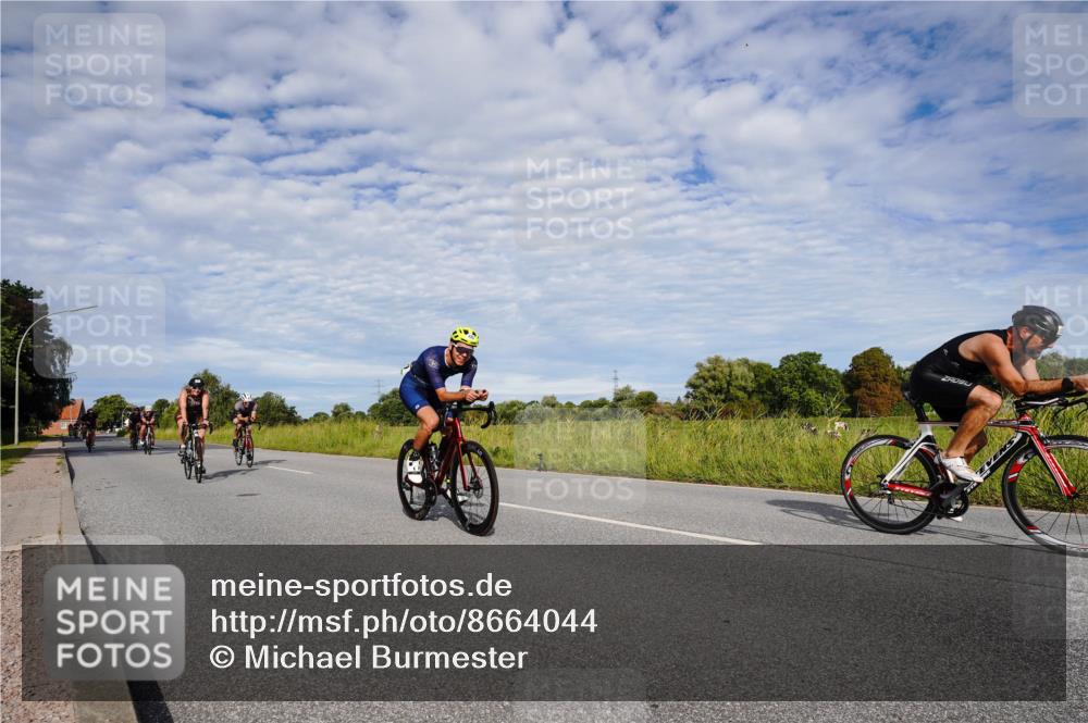 31.08.2025 - Elbe Triathlon Hamburg Michael Burmester http://msf.ph/oto/8664044 31.08.2025 09:46:21 Radfahren 280, 286, 419, 420, 635, 684, 694, 707, 717, 859 meine-sportfotos.de