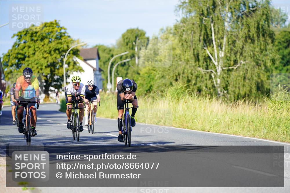 31.08.2025 - Elbe Triathlon Hamburg Michael Burmester http://msf.ph/oto/8664077 31.08.2025 09:22:19 Radfahren 169, 254, 344, 425, 500, 656 meine-sportfotos.de