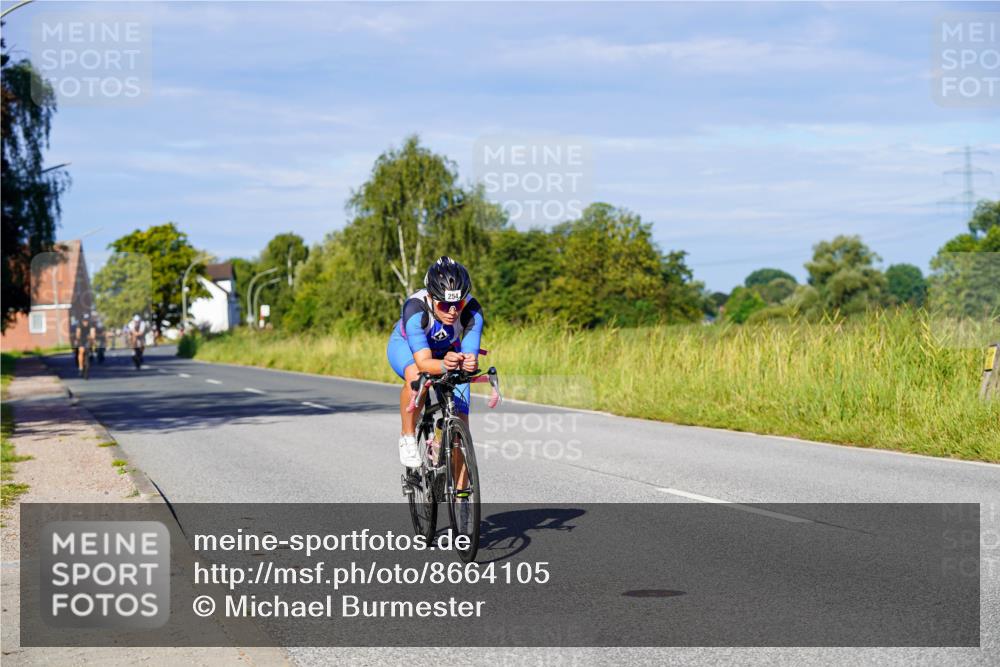 31.08.2025 - Elbe Triathlon Hamburg Michael Burmester http://msf.ph/oto/8664105 31.08.2025 09:22:25 Radfahren 169, 254, 344, 397, 405, 425, 426, 500 meine-sportfotos.de